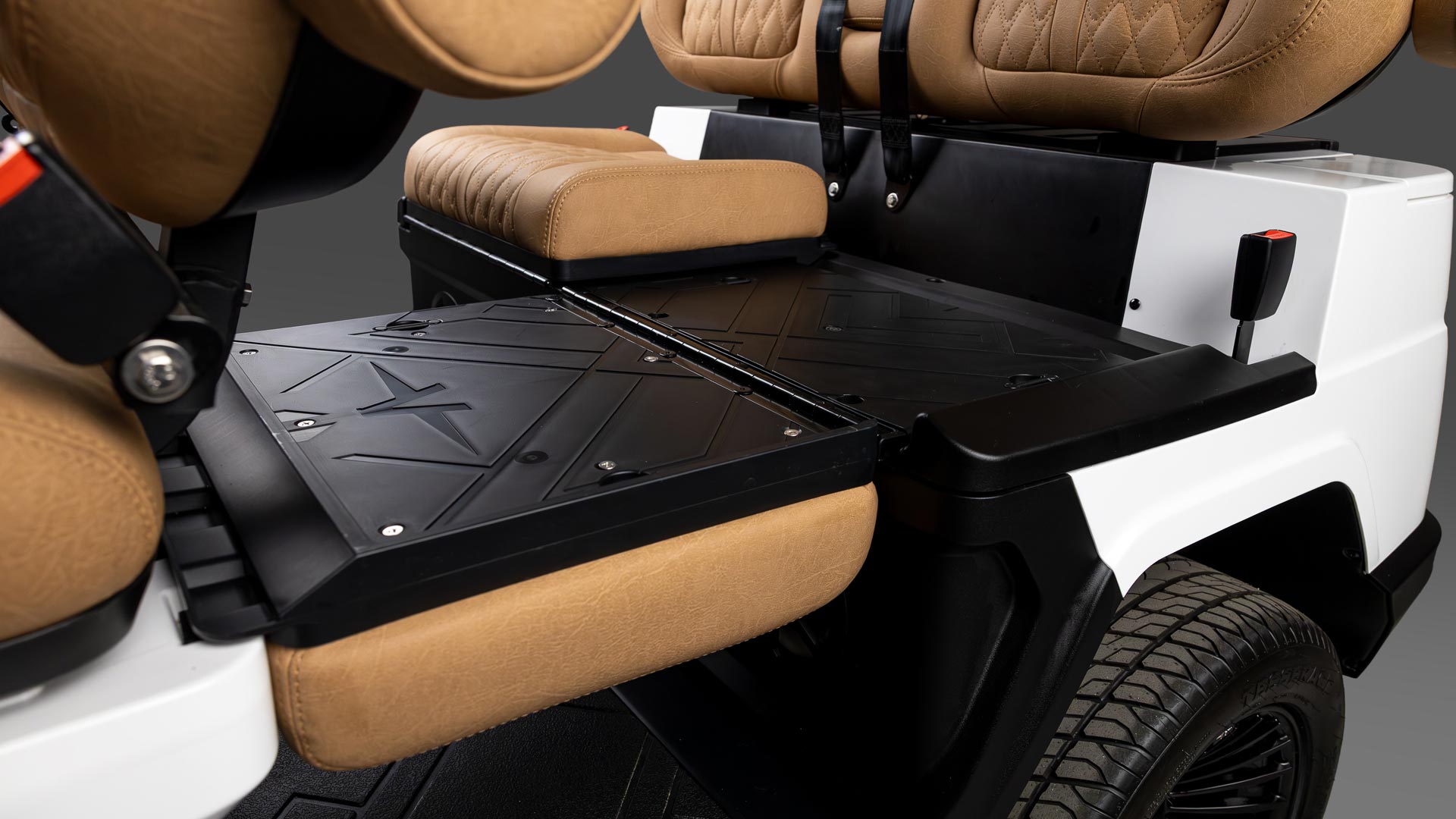 Split Folding Rear Utility Cargo Bed